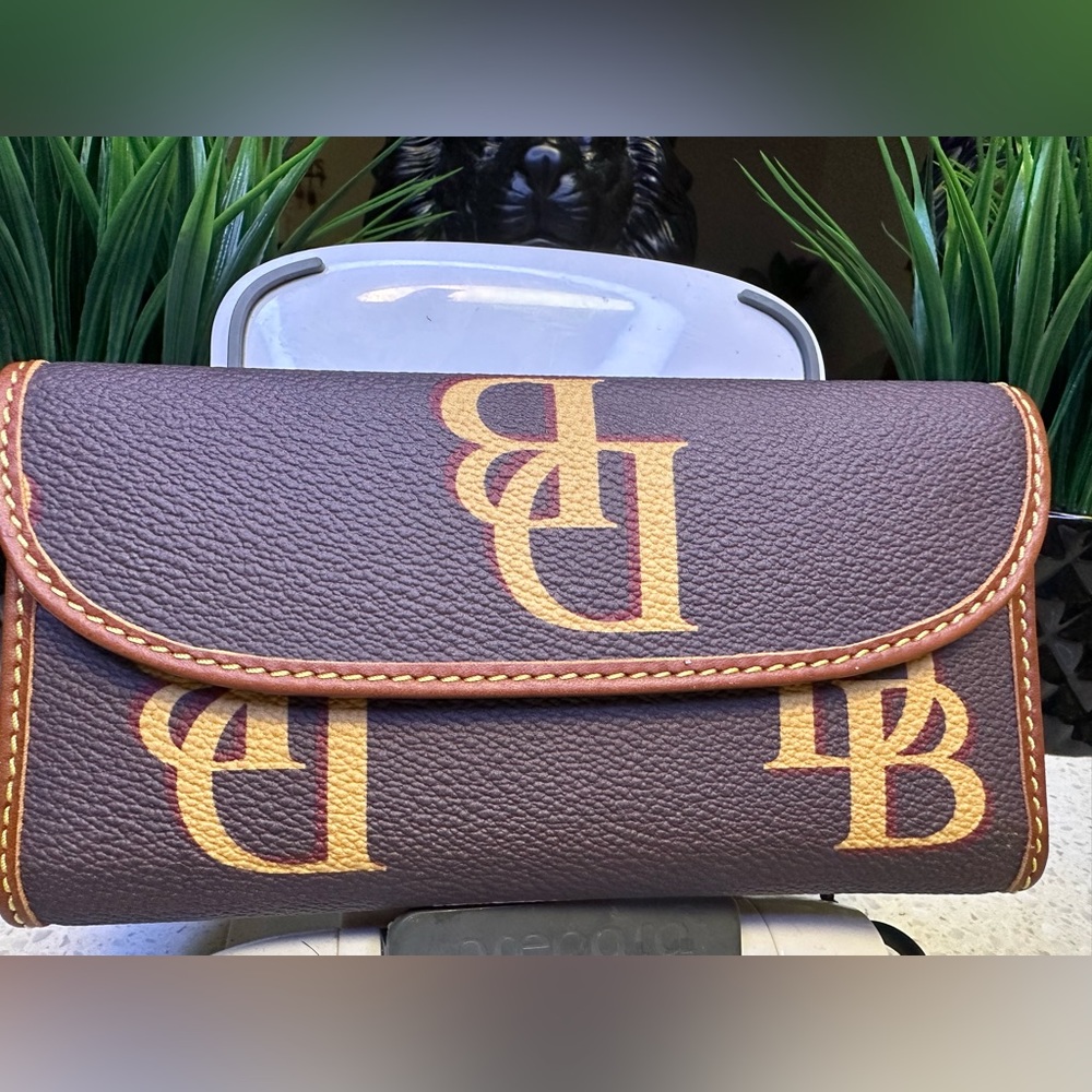 Dooney & Bourke Monogram Large Continental Clutch
